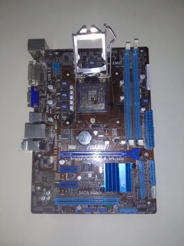 Placa mãe DirectX 11 Support Gb Lan (soquete de encaixe do processador quebrado)