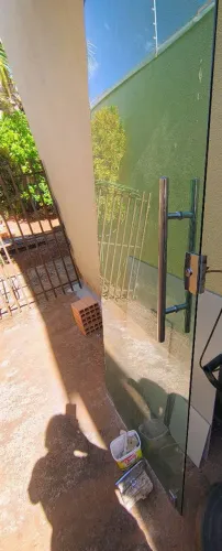 Porta Blindex Verde Pronta pra instalar