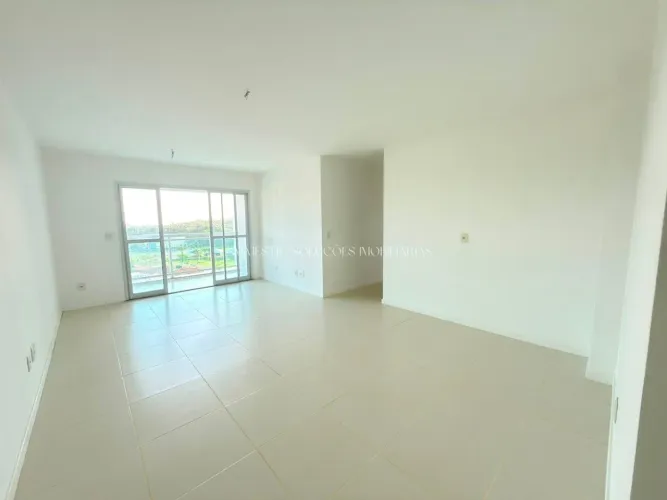 Apartamento à Venda no Reserva Lagoa | 3 Quartos | Andar Alto | Vista para a Praça dos Fog