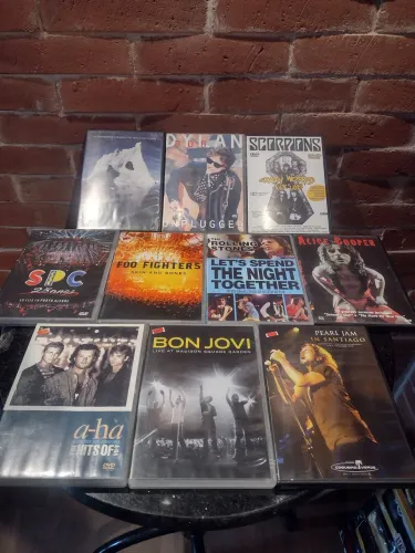 Lote de DVDs originais Bandas Bon Jovi Pearl Jam Scorpions Bob Dylan A-ha Cranberries 