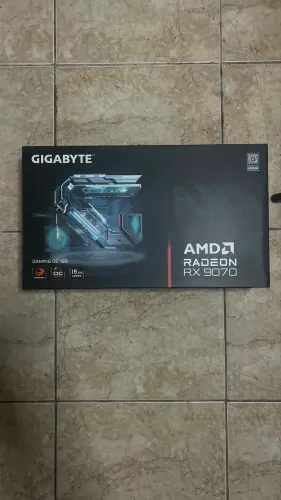 RX 9070 Gigabyte placa d video