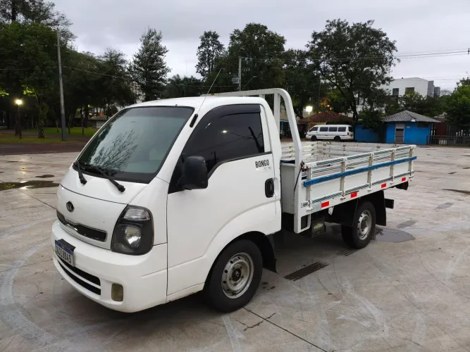 Kia Motors Bongo K-2500 2.5 4X2 TB Diesel 2019
