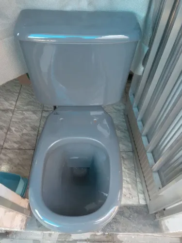 Vaso com caixa acoplada / Pia com coluna / bancada para pia sem cuba
