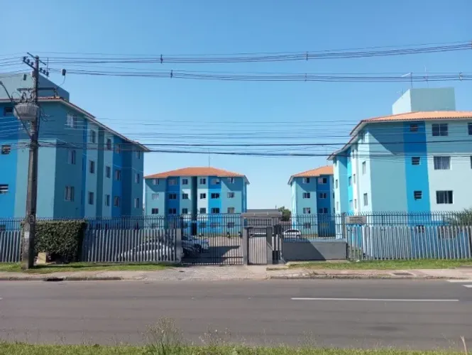 Apartamento com 02 quartos no Sitio Cercado