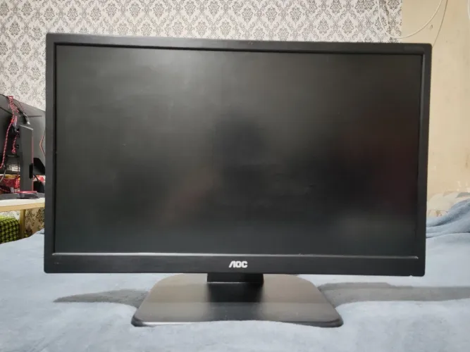 Monitor AOC 23 polegadas