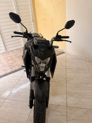 Pra pessoa exigentes sem detalhes