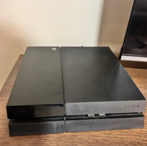 PS4 Fat + Controle Original Funcionando Perfeitamente