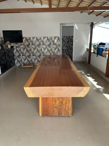 Mesa em madeira maciça 3m - Jatobá