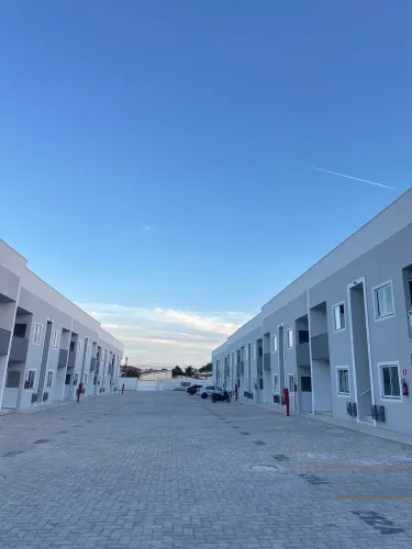  Em itaitinga Disponível a negociar 