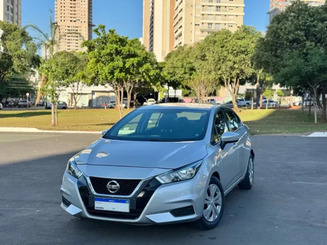 Nissan Versa Sense 1.6 16V Flex AUT 2021