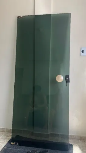 Porta de Vidro 88x210