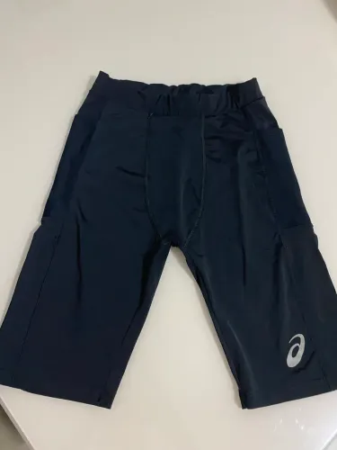 Bento bermuda masculina para corrida da Asics