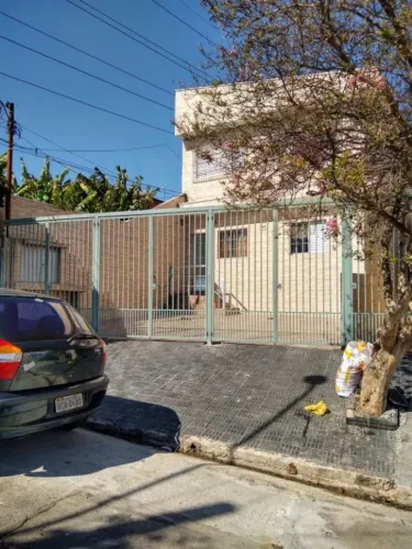 Sobrado à Venda em Osasco perfeito para investidores