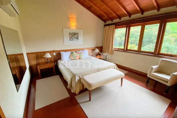 Condomínio Quinta do Lago. Flat de 50m² totalmente mobiliado