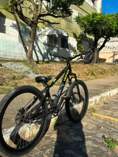 Bicicleta vikingx tuff 30 preta