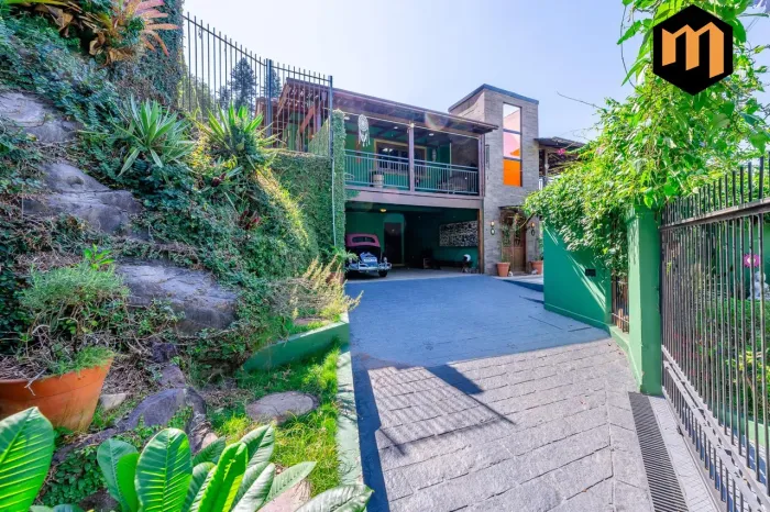 Casa com 4 dormitórios à venda 273 m² por R$ 2.380.000,00 Centro - Blumenau/SC