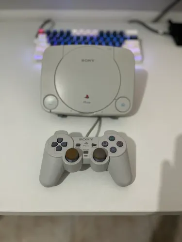 PlayStation 1 Slim sem detalhes COMPLETO
