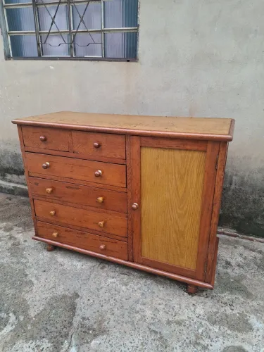 Cômoda De Madeira entrego