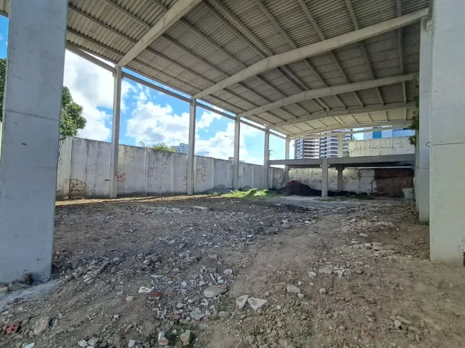 Galpão Q (S) para para aluguel em Cordeiro - Recife |