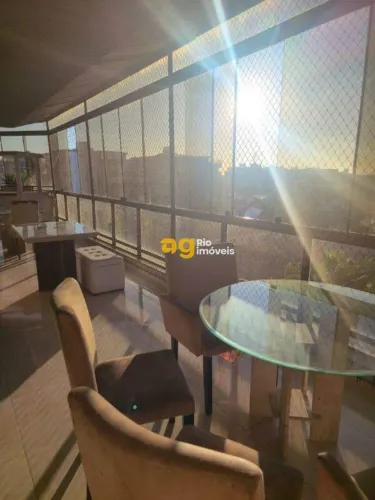 Apto Mobiliado para Locação no Braga com 3 Quartos (2 Suítes), Área Gourmet e Piscina