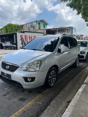 Kia Motors Carens EX 2.0 16V Aut. 2012