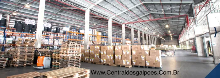 Galpão/Depósito/Armazém para aluguel tem 1700 m2