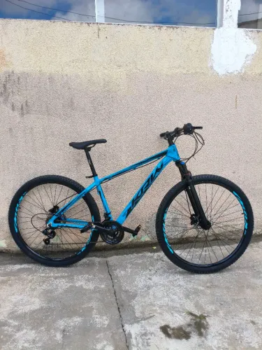 BICICLETA ARO 29 KIT SHIMANO FREIO HIDRÁULICO A DISCO QUADRO DE ALUMÍNIO 24 MARCHAS 