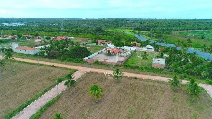 Lote com áreas de 300m², Trairi - CE, pertinho das belas praias de Flecheiras e Mundaú!