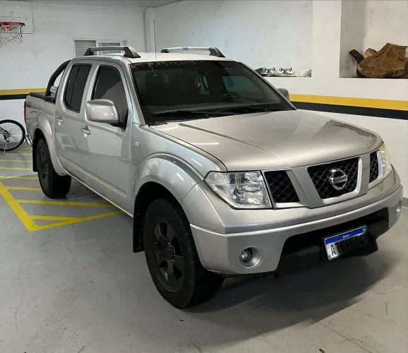 Nissan Frontier Se/se Strik CD 4X4 2.5 TB Dies. 2011