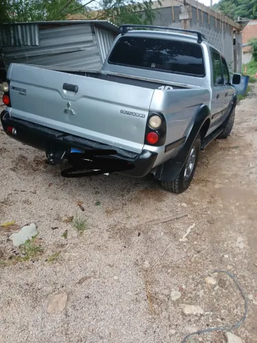 Mitsubishi L200 Outdoor GLS 2.5 4X4 CD TDI Diesel 2010