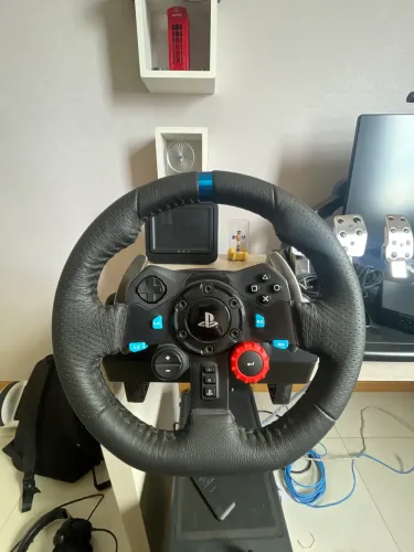 Volante G29 Logitech seminovo