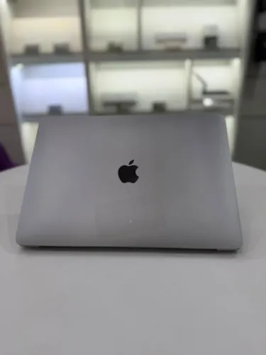 Macbook Air 2020 M1 256GB / 8GB Cinza - Seminovo 