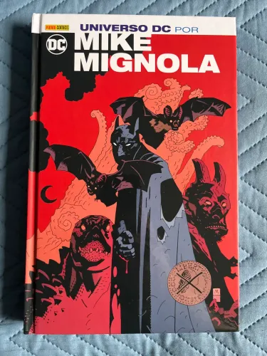 Universo Dc por Mike Mignola