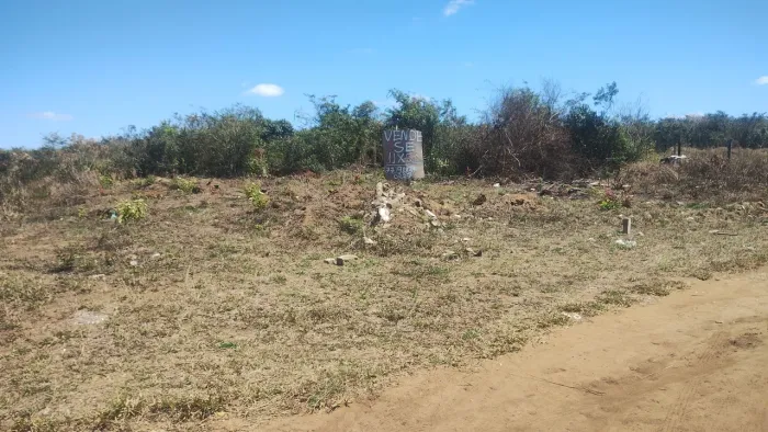 Terreno Idalina Veloso