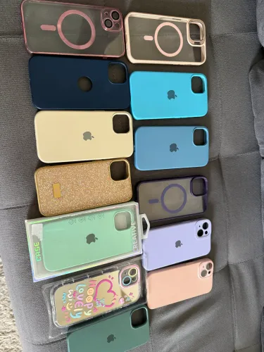 Vende se capinha celular iPhone 13 normal 