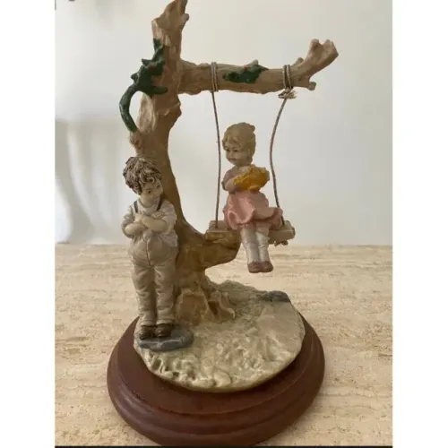 Estatua Rara Antiga Italiana Balança Em Resina.