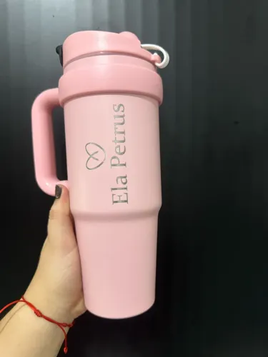 Garrafa térmica + Gravação a laser!
