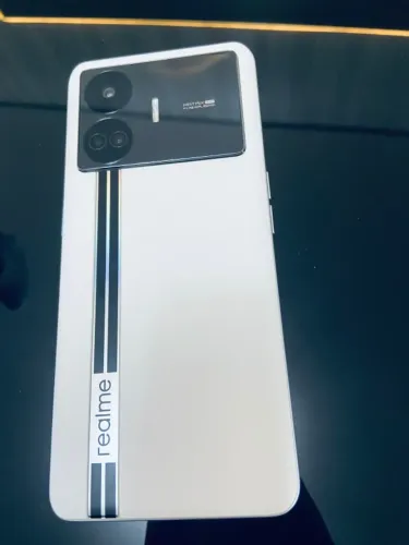 Smartphone Realme GT5 28Gb Ram 1T de armazenamento