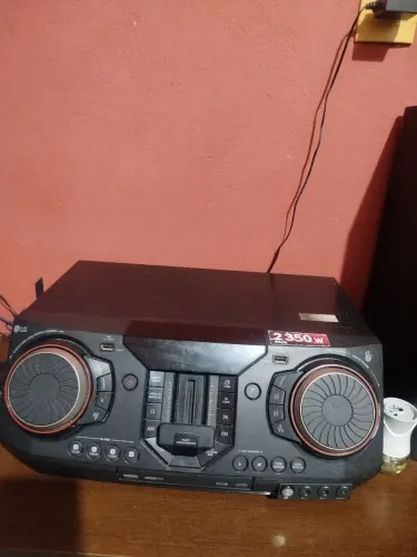 Som LG XBOOM cl87 mini system multi bluetooth 2350w RMS 2 USB  