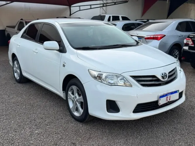 Toyota Corolla GLI 1.8 16V AUT. 2013