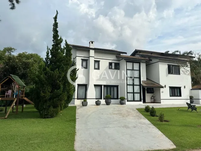 Imóvel para venda com 503m² com 4 quartos e 1.450 m² de terreno