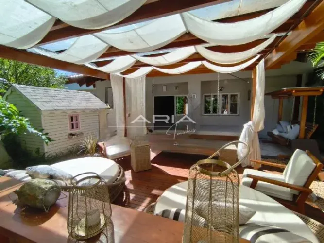 CASA PARA VENDA CENTRALIZADA KENNEDY QUEBEC - LONDRINA/PR