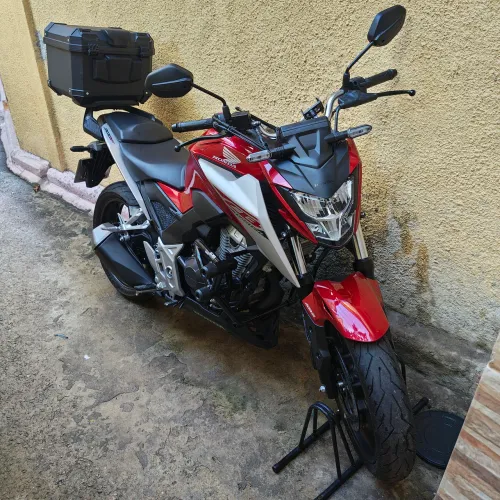 Cb300