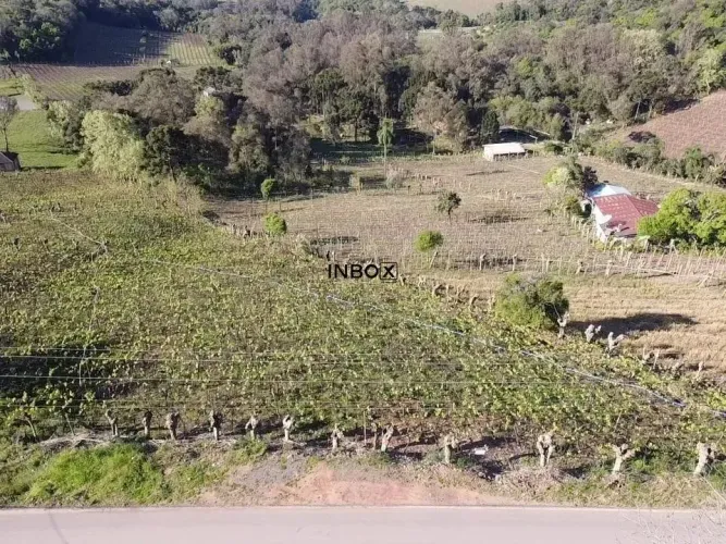 INBOX CIA IMOBILIÁRIA VENDE- Terreno NO VALE DOS VINHEDOS.