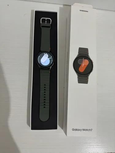 Relógio Samsung Galaxy Watch 7 40mm (SM-L300)