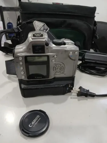 Máquina fotográfica digital profissional Canon