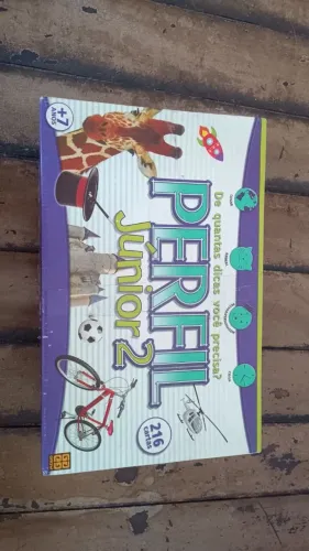 Jogo de tabuleiro perfil junior 2
