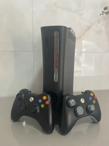 Xbox 360 Desbloqueado + 140 Jogos + 2 Controles + Kinect + 2 HDs Externos