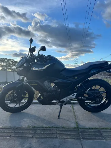 Fazer Fz15 connected flex 2025