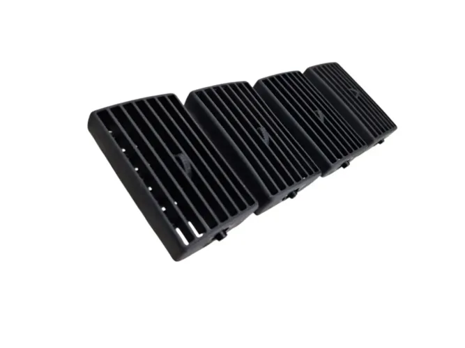 Kit saidas de ar volkswagen constellation 26320 ano 2025